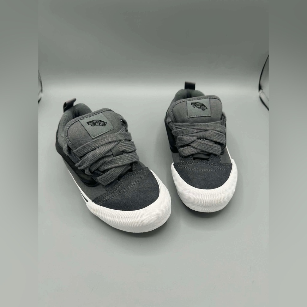 Youth Unisex Vans Knu Skool Shoes 2.5